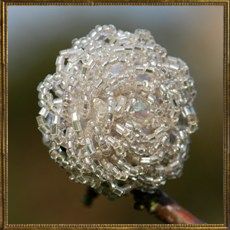 Ra-ra Flower ring