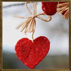 Heart garland - red